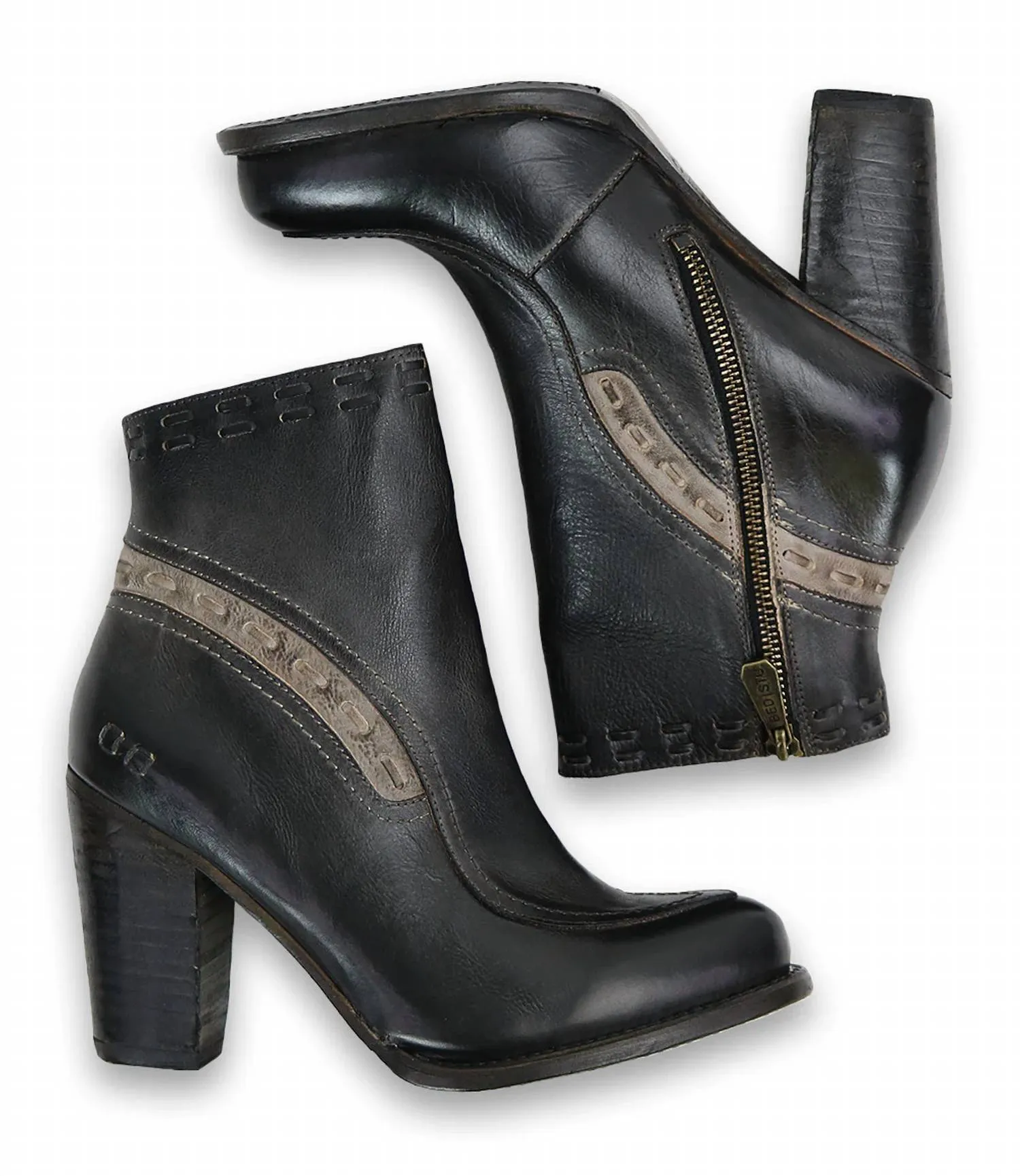 Women's Yuno Boots In Black Icicle Rustic