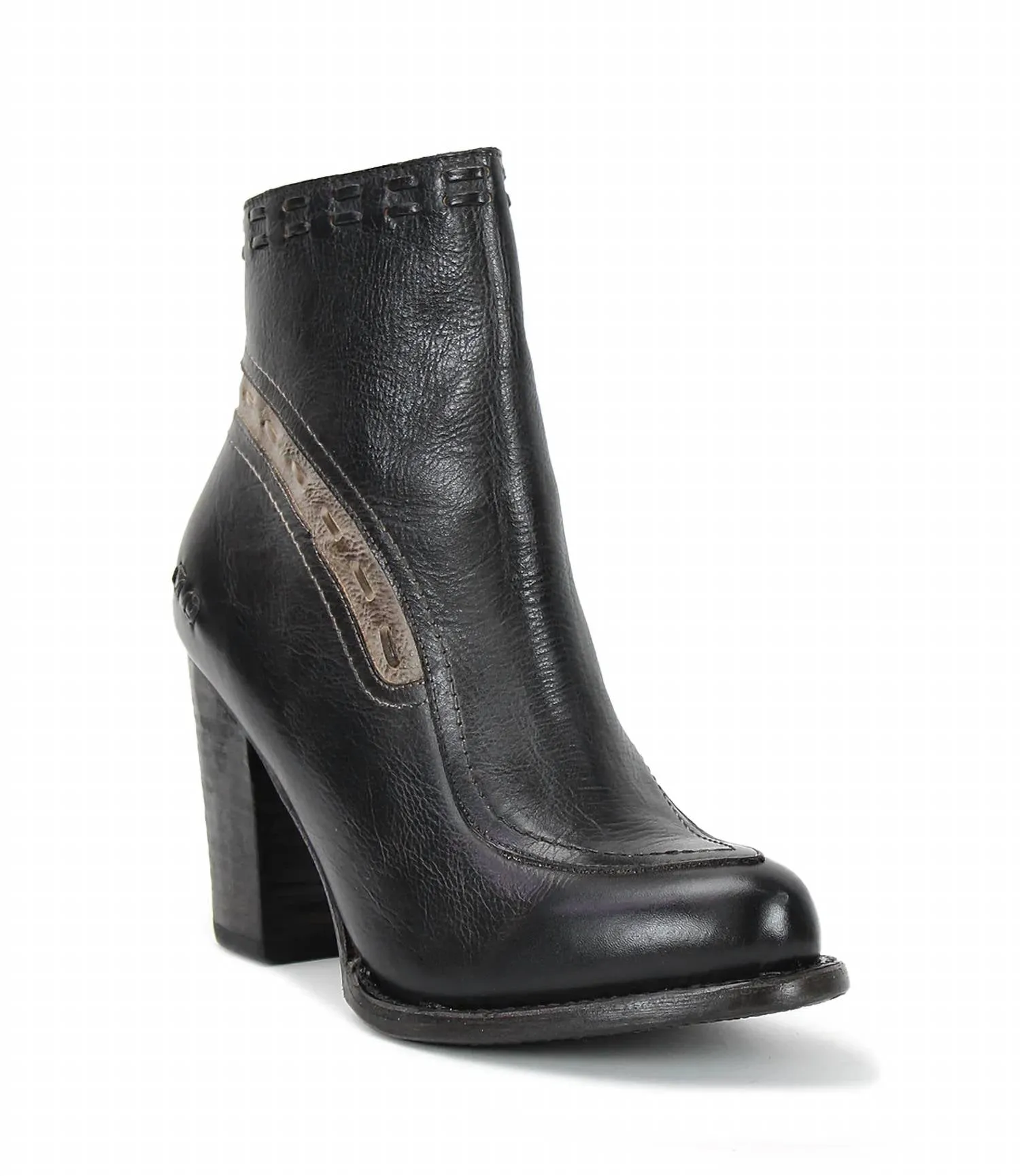 Women's Yuno Boots In Black Icicle Rustic